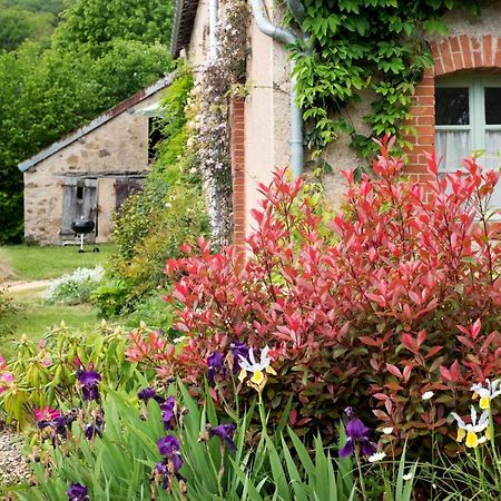 Maison De Vacances Les Mesanges, A Menessaire Exterior photo